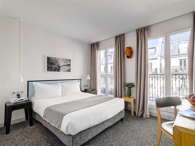 Palm - Astotel Hotel