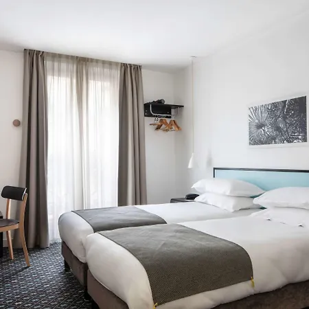 Palm - Astotel Hotel