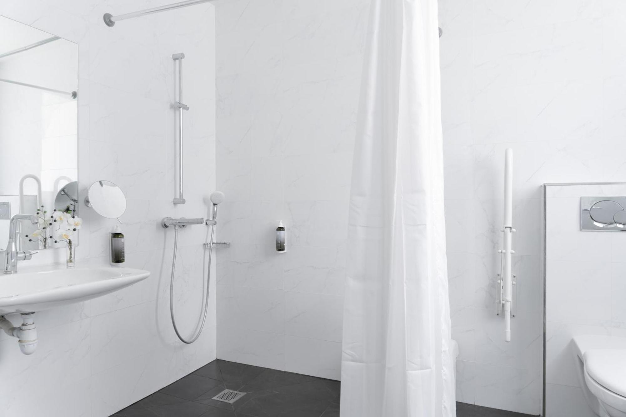 Palm - Astotel 3* Parigi